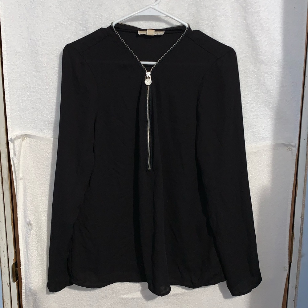Michael Kors Half Zip Top. Size Medium. Black.